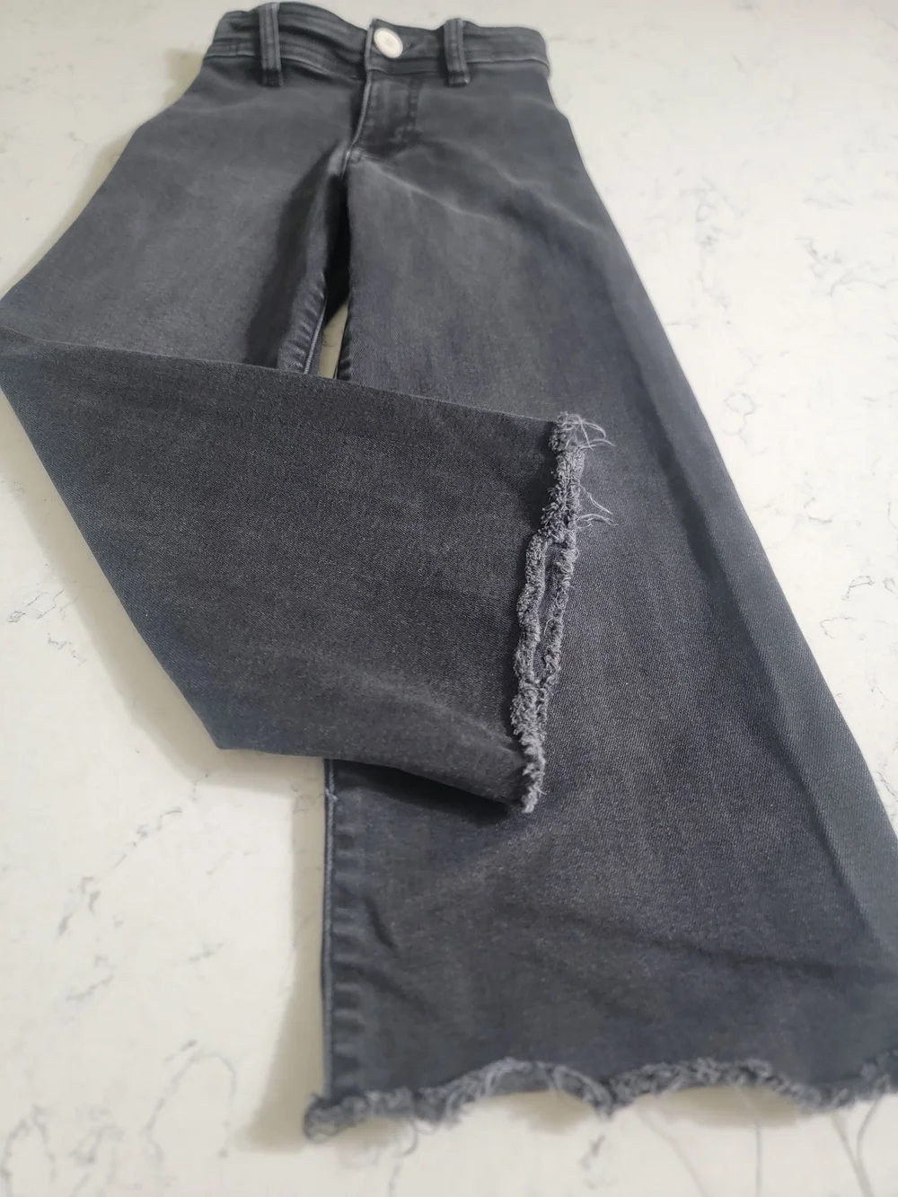 Zara Girls Size 6 Black Wide Leg High Rise Raw Hem Jeans back to school